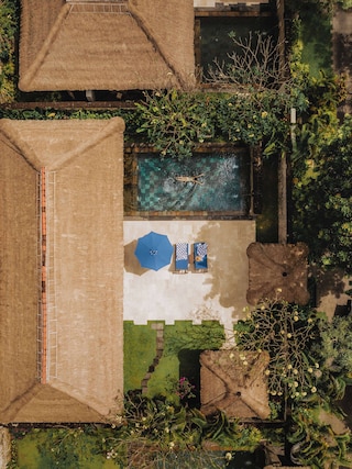 ジンバラン プリ ベルモンド  ホテル バリ