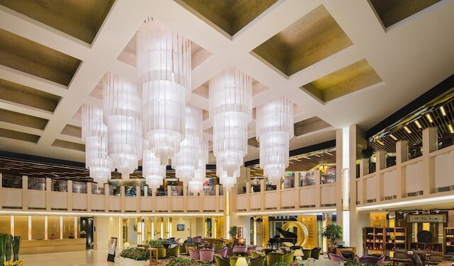 ケムピンスキー ホテル 大連 (大連凱賓斯基飯店)