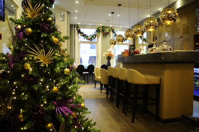 アップル イン ホテル