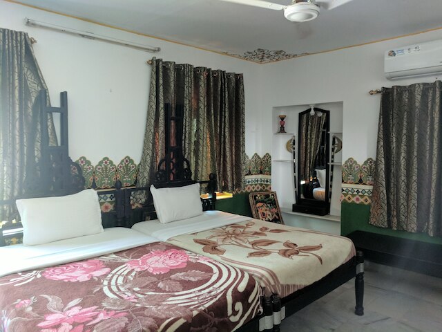 クリシュナ パラカッシュ ヘリテージ ハベル