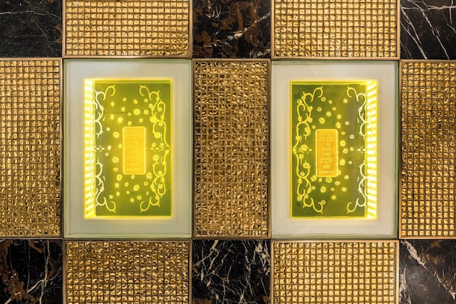 グランド エンペラー ホテル (英皇娯楽酒店)