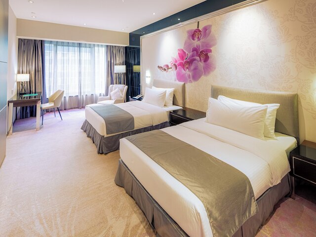 グランド エンペラー ホテル (英皇娯楽酒店)