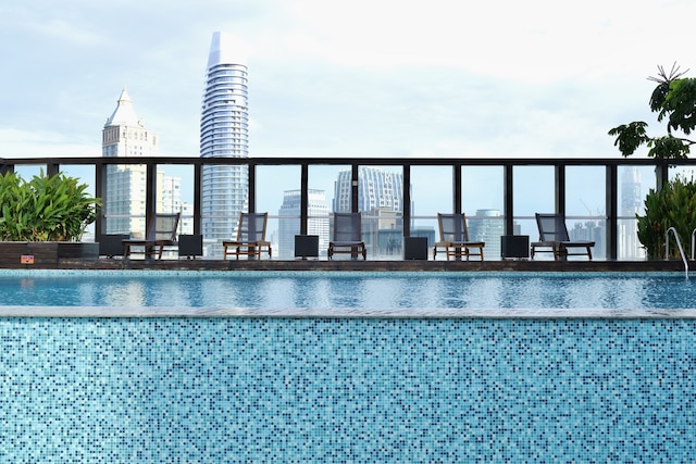 アーバナ・ランスアン・ホテル