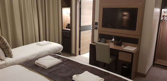 オックスフォード ホテル アールズ コート