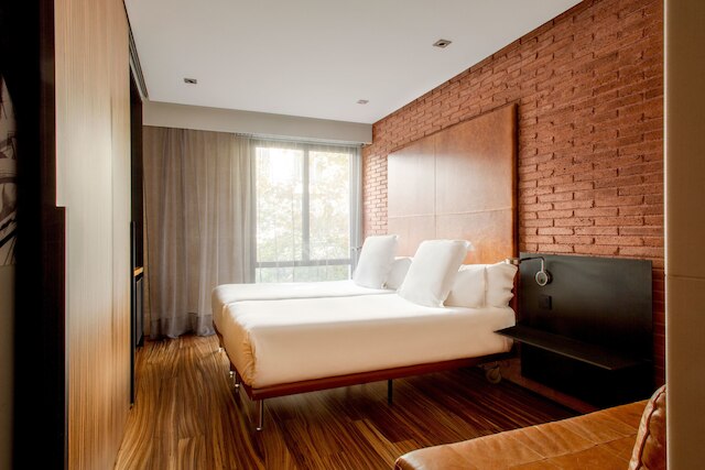 ホテル グラナドス 83, ア メンバー オブ プリファード ホテルズ & リゾーツ