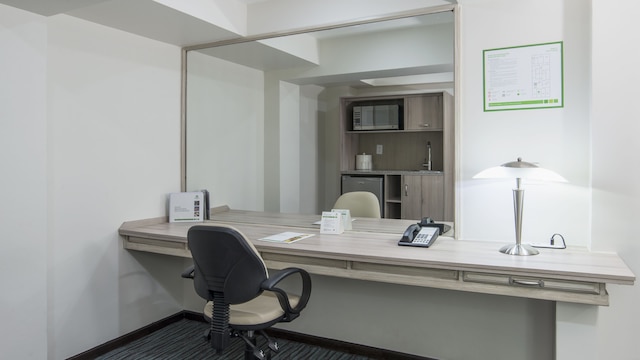 ホリデイ イン & スイーツ メキシコ ゾナ レフォルマ by IHG