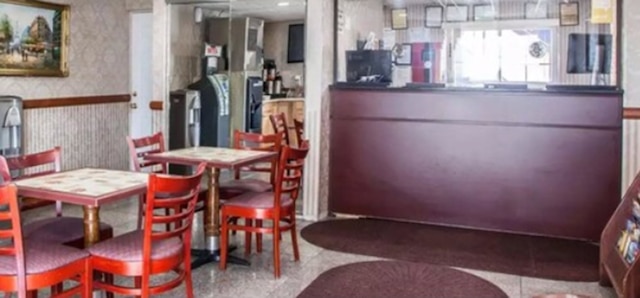 ホーボーケン近くのロードウェイ イン ジャージー シティ