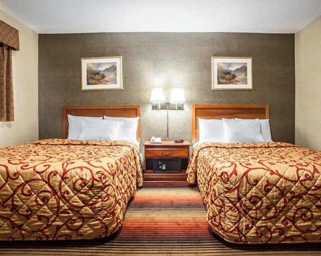 ホーボーケン近くのロードウェイ イン ジャージー シティ