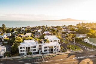 カーンモア ホテル タカプナ