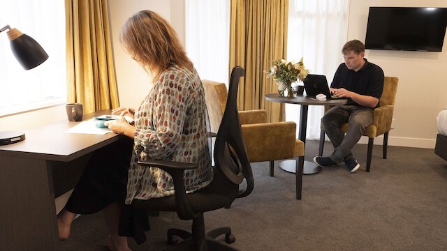 カーンモア ホテル タカプナ