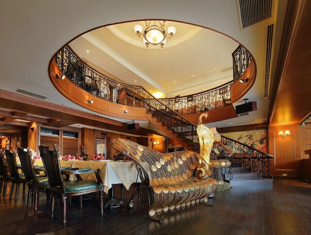 グランド ボス ホテル