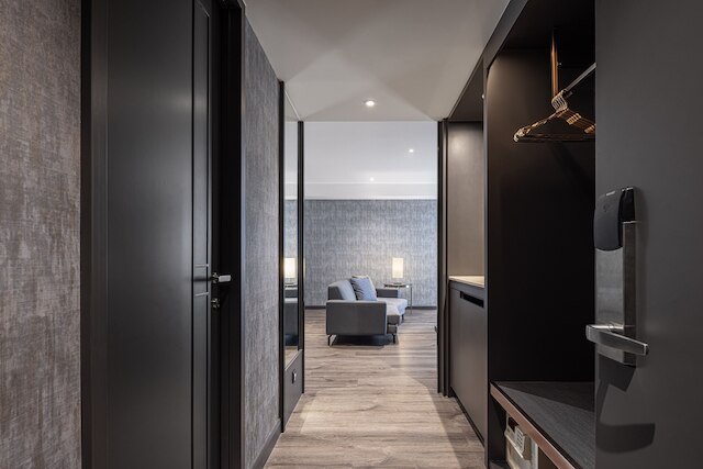 レークショア ホテル メトロポリス I (煙波大飯店都会一館)