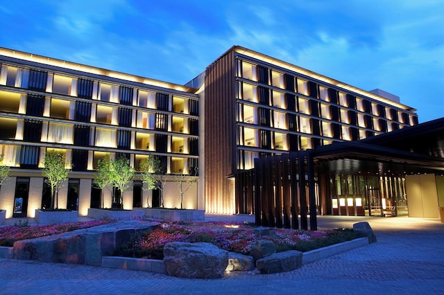 ホテル ロイヤル チャオシー (礁溪老爺大酒店)