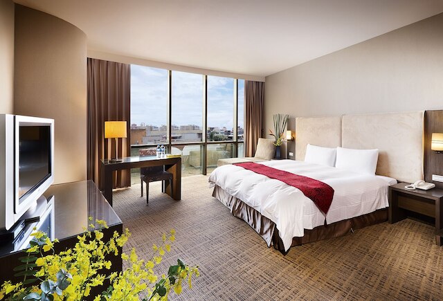 カバラン ホテル (噶玛兰酒店)