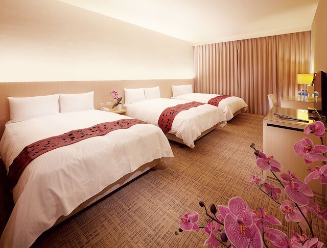 カバラン ホテル (噶玛兰酒店)