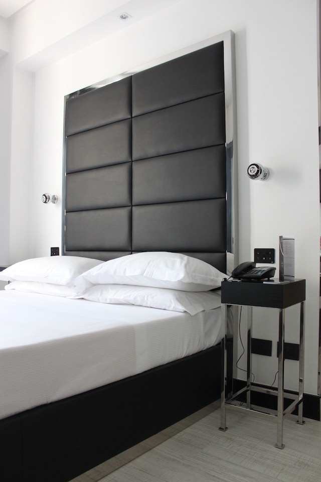 LHP ホテル ナポレオン