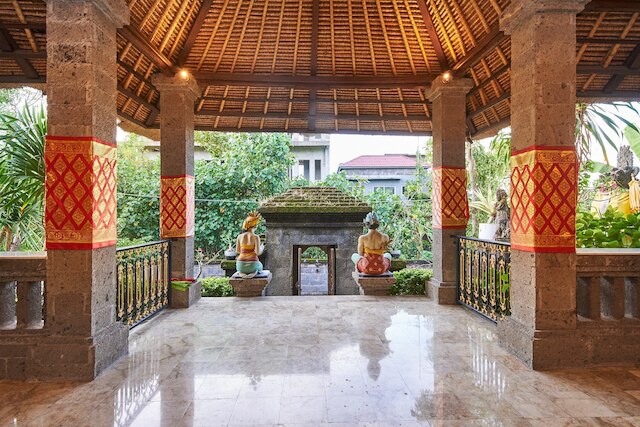 エリーズ ホテル