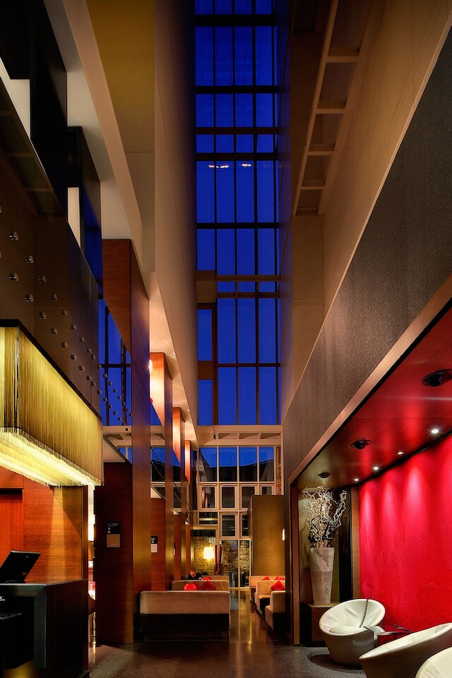 オリヴィア プラザ ホテル