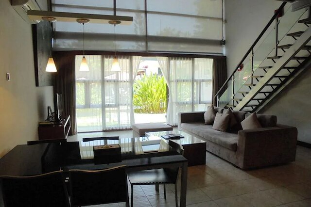 ヴィラ プリ アユ