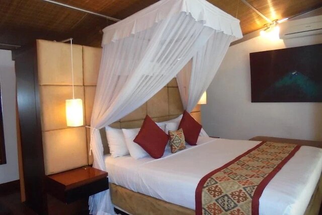 ヴィラ プリ アユ