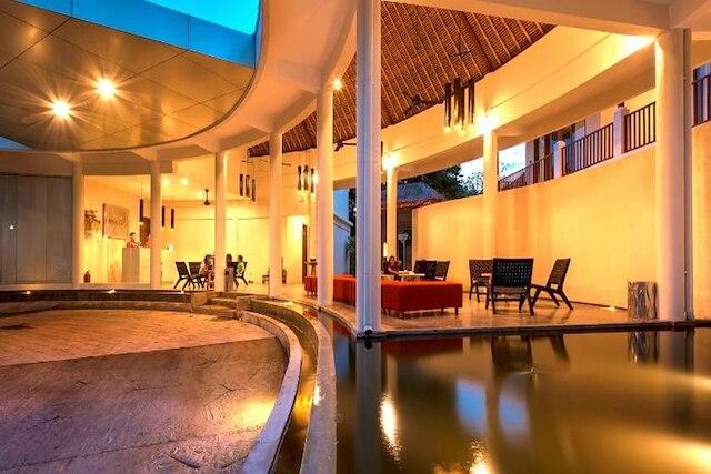 ヴィラ プリ アユ