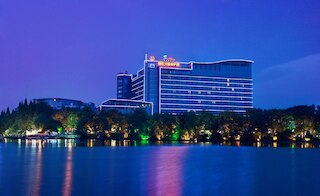 桂林 麗江 ウォーターフォール ホテル (桂林漓江大瀑布飯店)