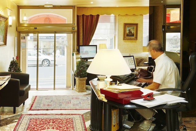 オテル ポウシン