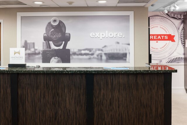 ハンプトン  イン ロサンゼルス -オレンジ カウンティ サイプレス