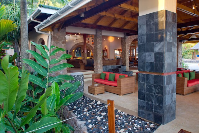 ココ デ メール ホテル ブラック パロット スイーツ