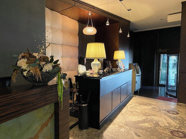 マイダン パレス ホテル