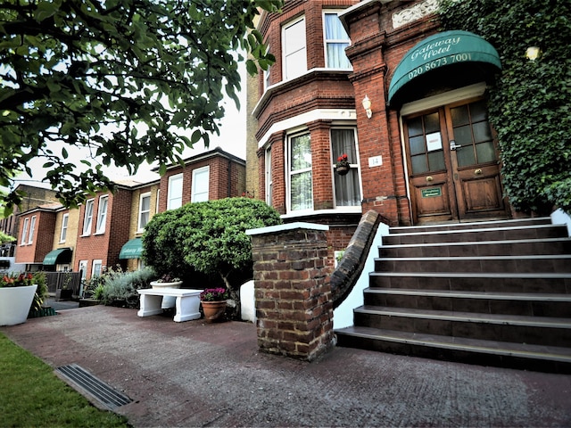 ゲートウェイ ホテル