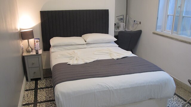 アルハンブラ ホテル