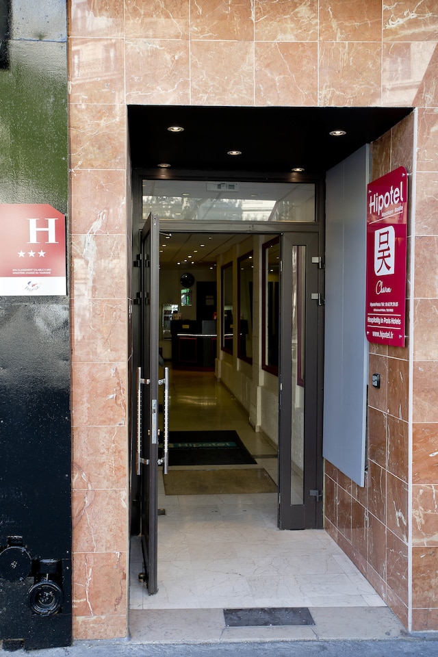 ヒポテル パリ ヴォルテール バスティーユ