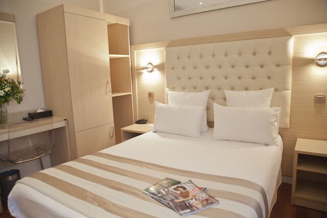 アレキサンドリン オペラ