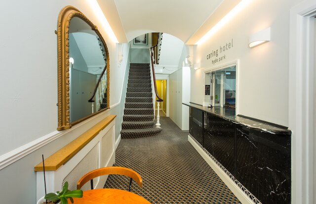 カリング ホテル