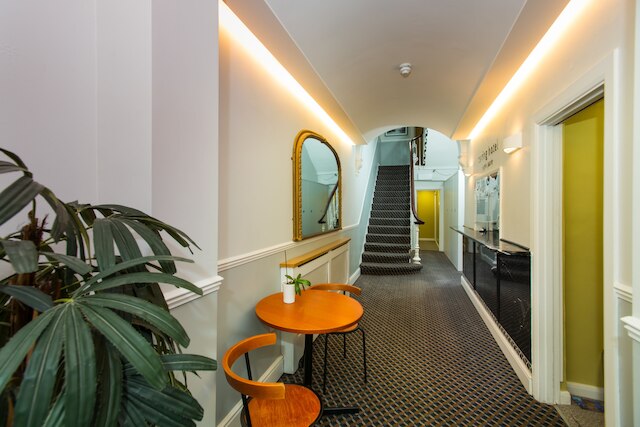 カリング ホテル