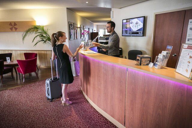 ブリット ホテル レンヌ - ル カステル