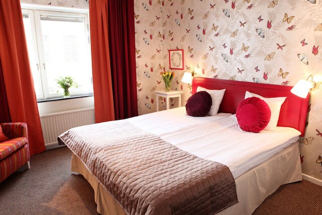 リラ ラドマネン