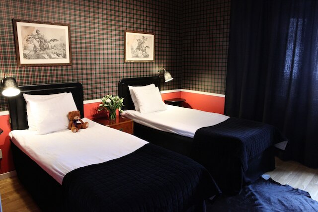 リラ ラドマネン