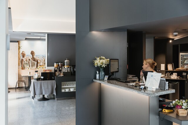 オテル トラヴェッセーラ