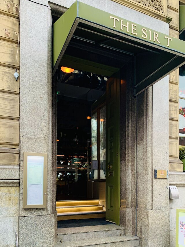 サー トーマス ホテル