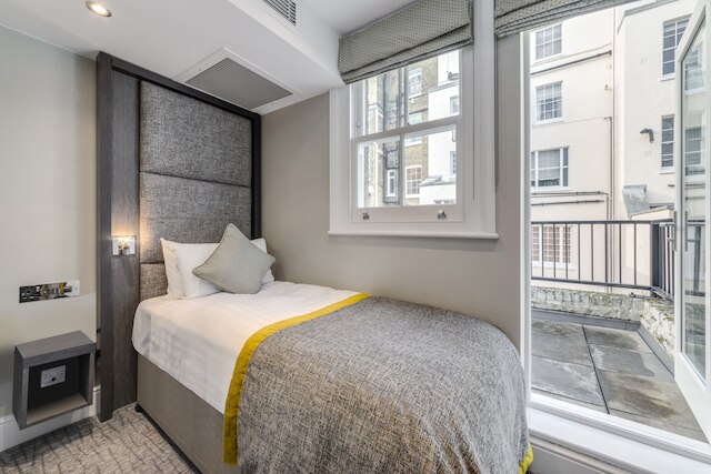 モーニントン ホテル ロンドン ビクトリア