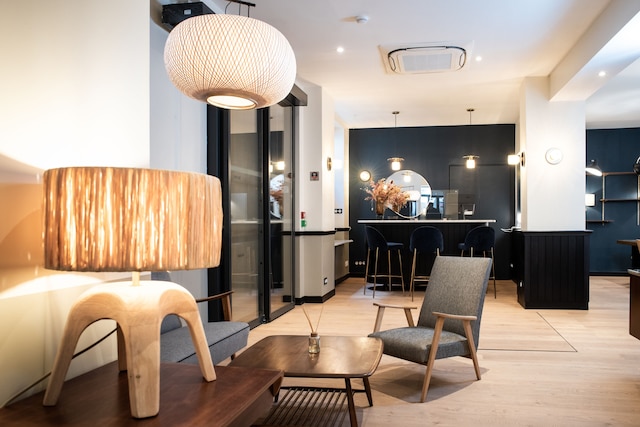 アーツバスティーユホテル