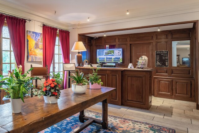 ディムーア&シャトー - ホテルグリーズ&スパトゥルヌス