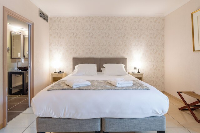 ディムーア&シャトー - ホテルグリーズ&スパトゥルヌス