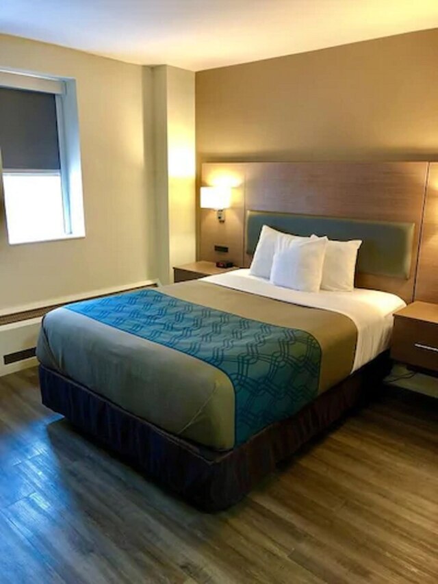 エコノロッジ ダウンタウン トロント