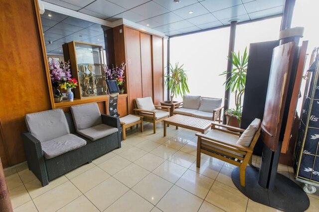 ヒポテル パリ プリンタニア マライシャー