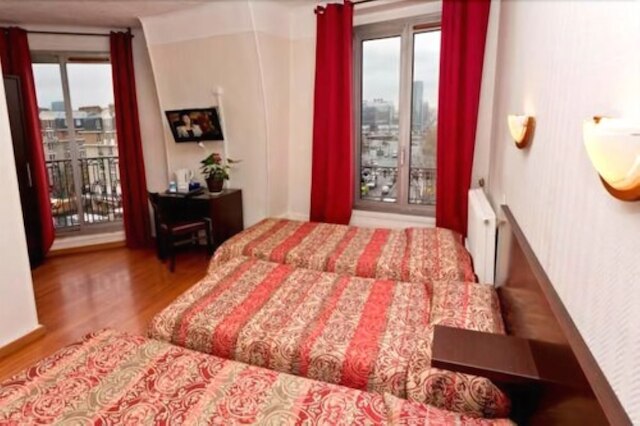 ヒポテル パリ プリンタニア マライシャー