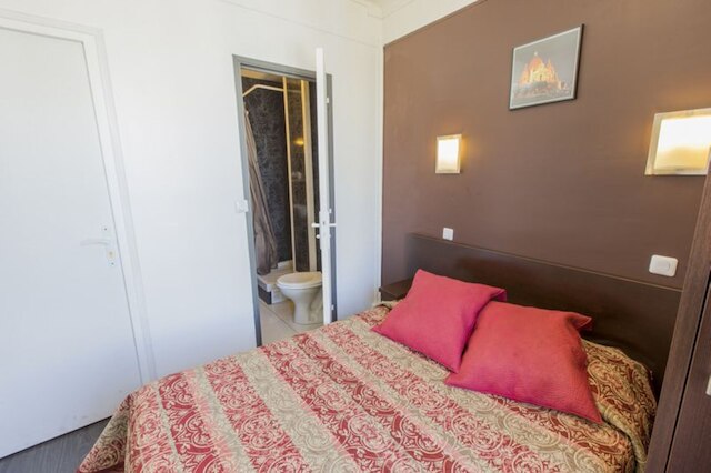 ヒポテル パリ プリンタニア マライシャー