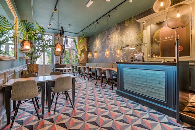 ホテル アレクサンダー